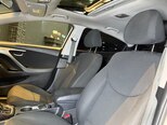 Hyundai Elantra-23