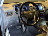 Hyundai Elantra-24