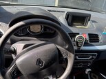Renault Megane-11
