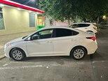 Hyundai Accent-2