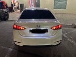 Hyundai Accent-4