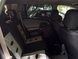 Toyota RAV4-15