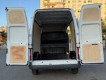 Ford Transit-10