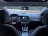 Hyundai Elantra-4