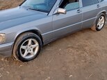 Mercedes 190-5