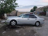 Mercedes E 280-4
