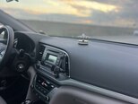 Hyundai Elantra-6