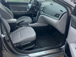 Hyundai Elantra-5