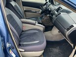 Toyota Prius-7