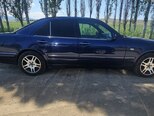 Mercedes E 230-4