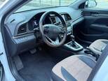 Hyundai Elantra-10