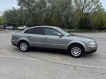 Volkswagen Passat-5