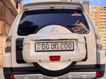 Mitsubishi Pajero-2