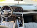 Hyundai Elantra-9