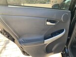 Toyota Prius-16
