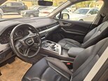 Audi Q7-8