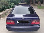 Mercedes E 200-4