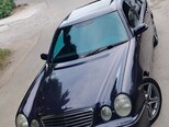 Mercedes E 200-1