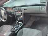 Mercedes E 200-10