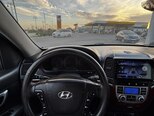 Hyundai Santa Fe-18