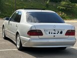 Mercedes E 220-9