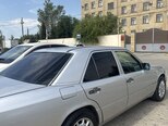 Mercedes 250 D-8