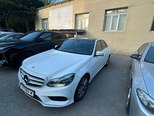 Mercedes E 300-3
