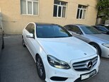 Mercedes E 300-2