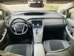 Toyota Prius-21