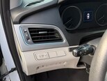 Hyundai Sonata-6
