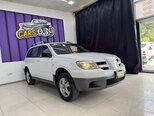 Mitsubishi Outlander-3