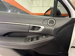 Hyundai Sonata-18