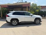 Toyota RAV4-10