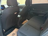 Hyundai Elantra-10