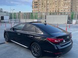 Hyundai Sonata-11