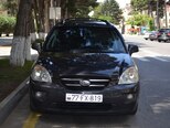 Kia Carens-1