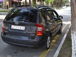 Kia Carens-13
