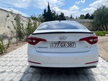 Hyundai Sonata-2