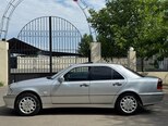 Mercedes C 240-4