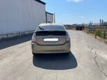 Toyota Prius-4
