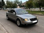 Volkswagen Passat-2