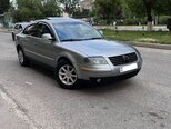Volkswagen Passat-4