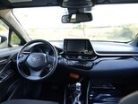 Toyota C-HR-4