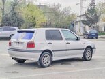 Volkswagen Golf-5