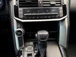 Toyota Land Cruiser-16
