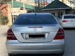 Mercedes E 320-4