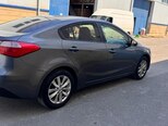 Kia Cerato-6
