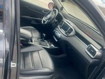 Kia Sorento-14