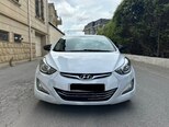 Hyundai Elantra-1