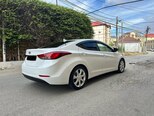 Hyundai Elantra-5
